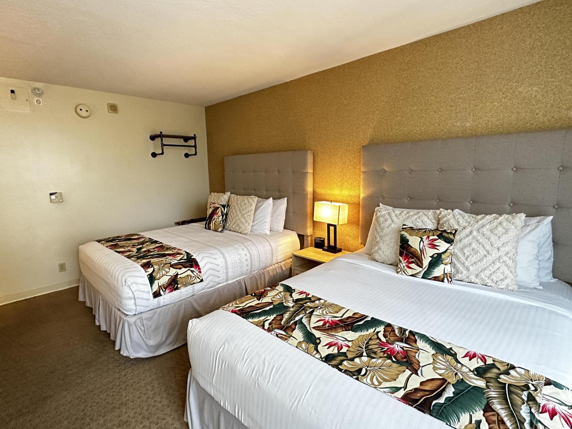 Palms At Waikiki Private * Honolulu