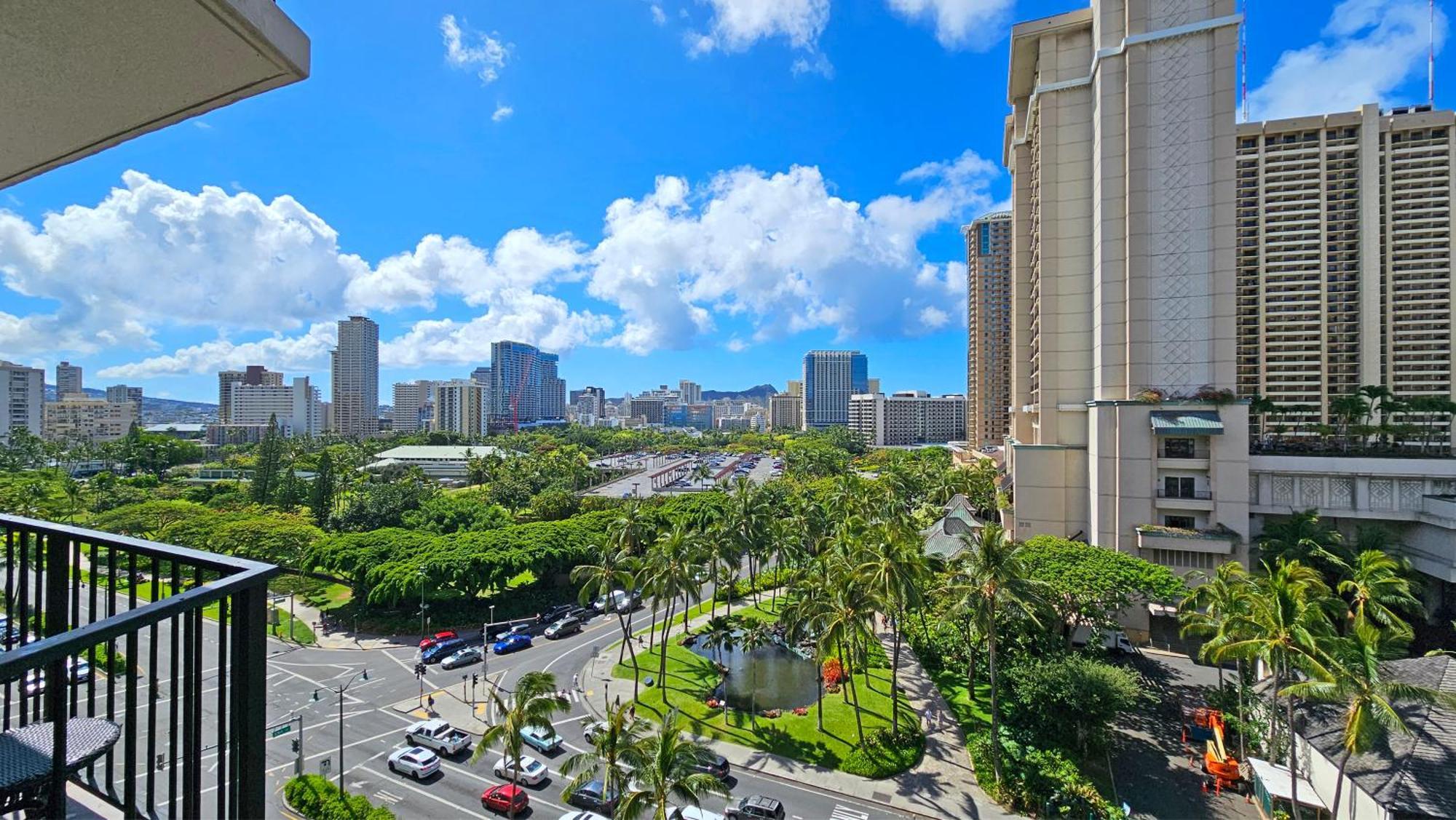 Palms At Waikiki Private